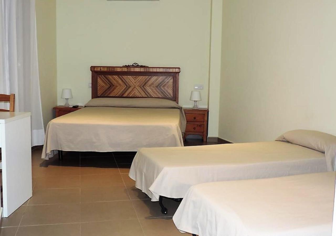 Hostal La Placeta Arbeca Екстер'єр фото